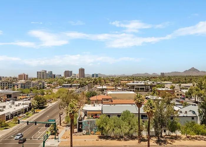 Penthouse Free Parking Pool Table Private Balcony * Phoenix