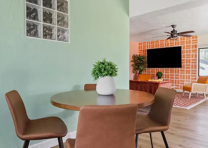 Apartment Penthouse Free Parking Pool Table Private Balcony Phoenix
